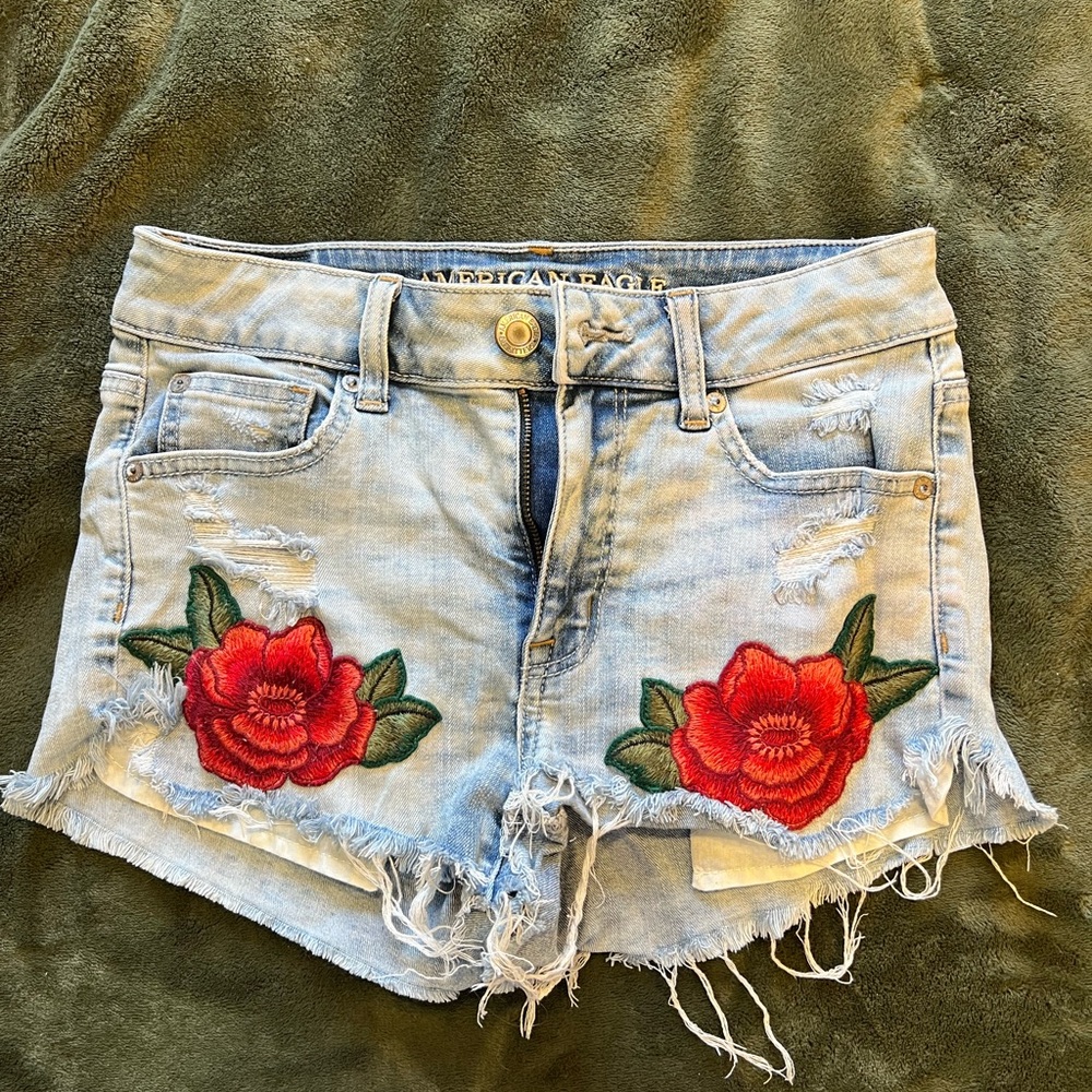American Eagle Outfittersrs high waisted rose embroidered Jean shorts